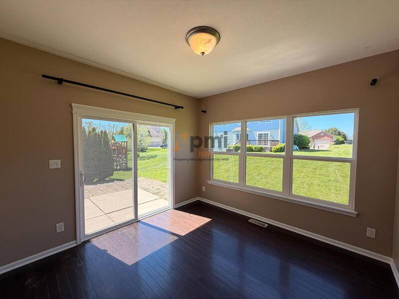 House for rent at 2707 W Wind Dr, Valparaiso, IN 46385