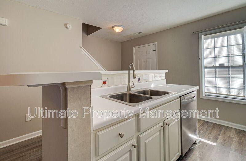 Townhouse for rent at 741 Sunseeker Dr, Wilmington, NC 28411