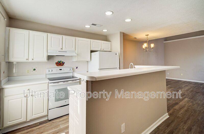 Townhouse for rent at 741 Sunseeker Dr, Wilmington, NC 28411