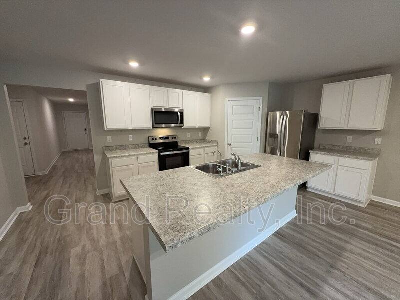 House for rent at 4407 White Cedar Court, Milton, FL 32571