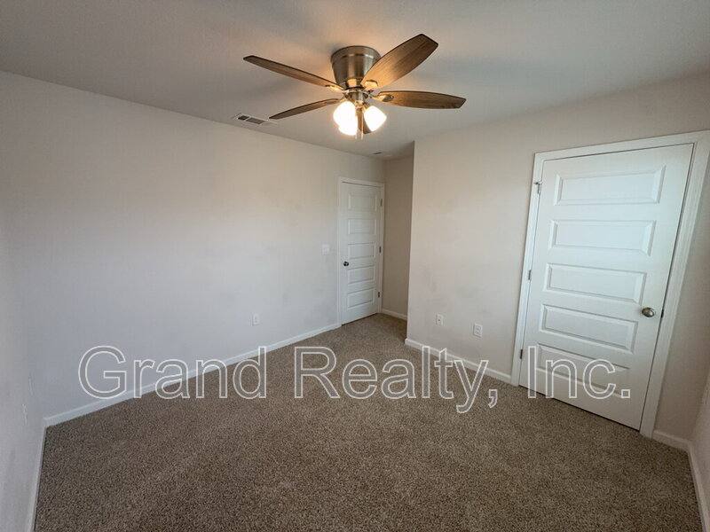 House for rent at 4407 White Cedar Court, Milton, FL 32571