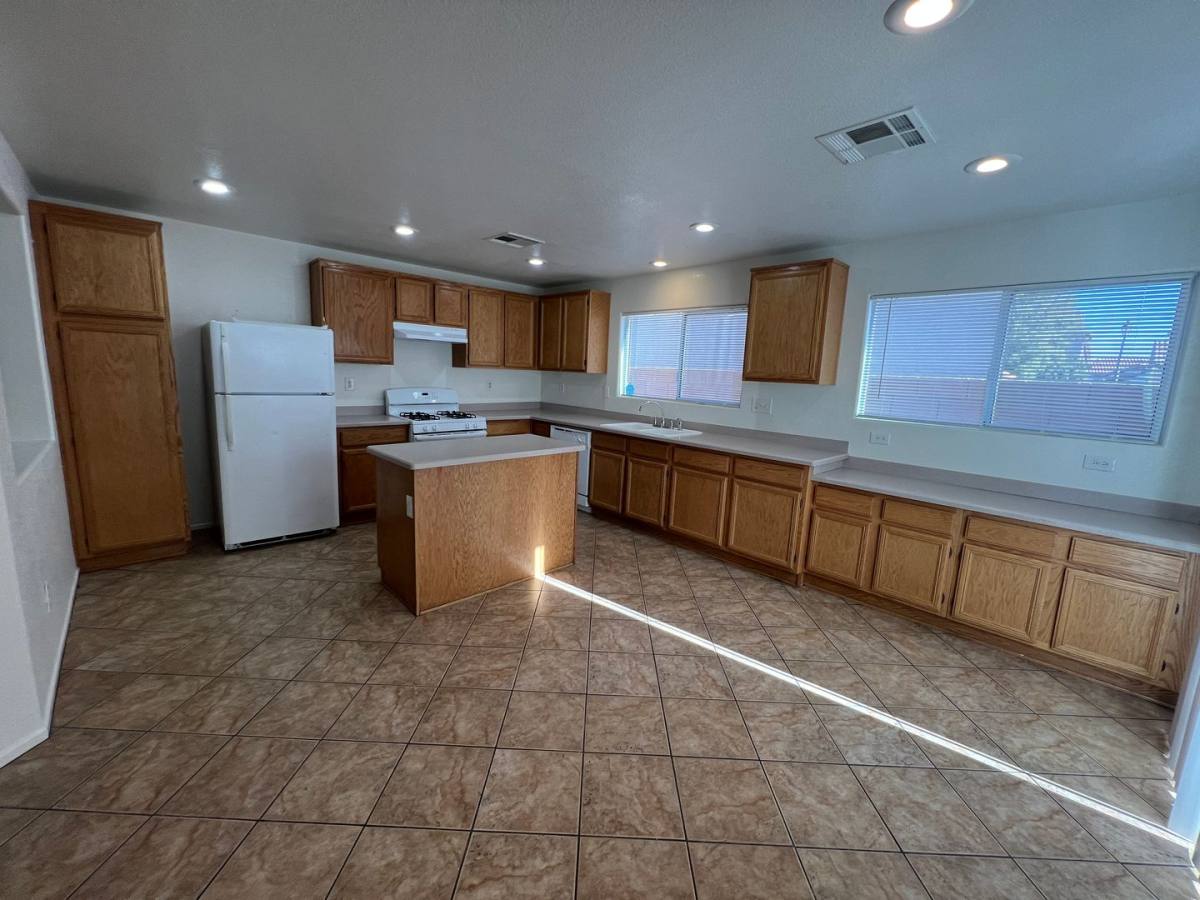 House for rent at 718 Thornford St, Las Vegas, NV 89178