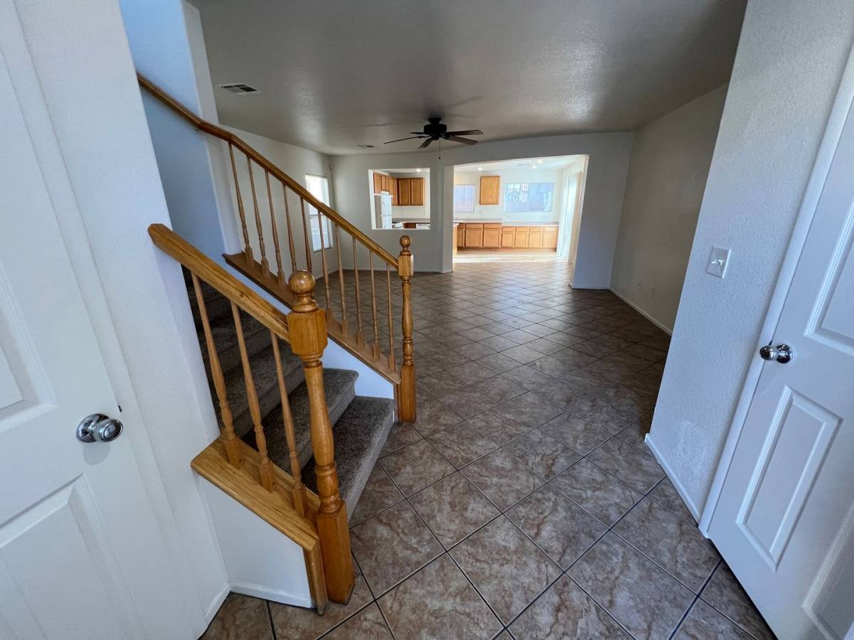 House for rent at 718 Thornford St, Las Vegas, NV 89178
