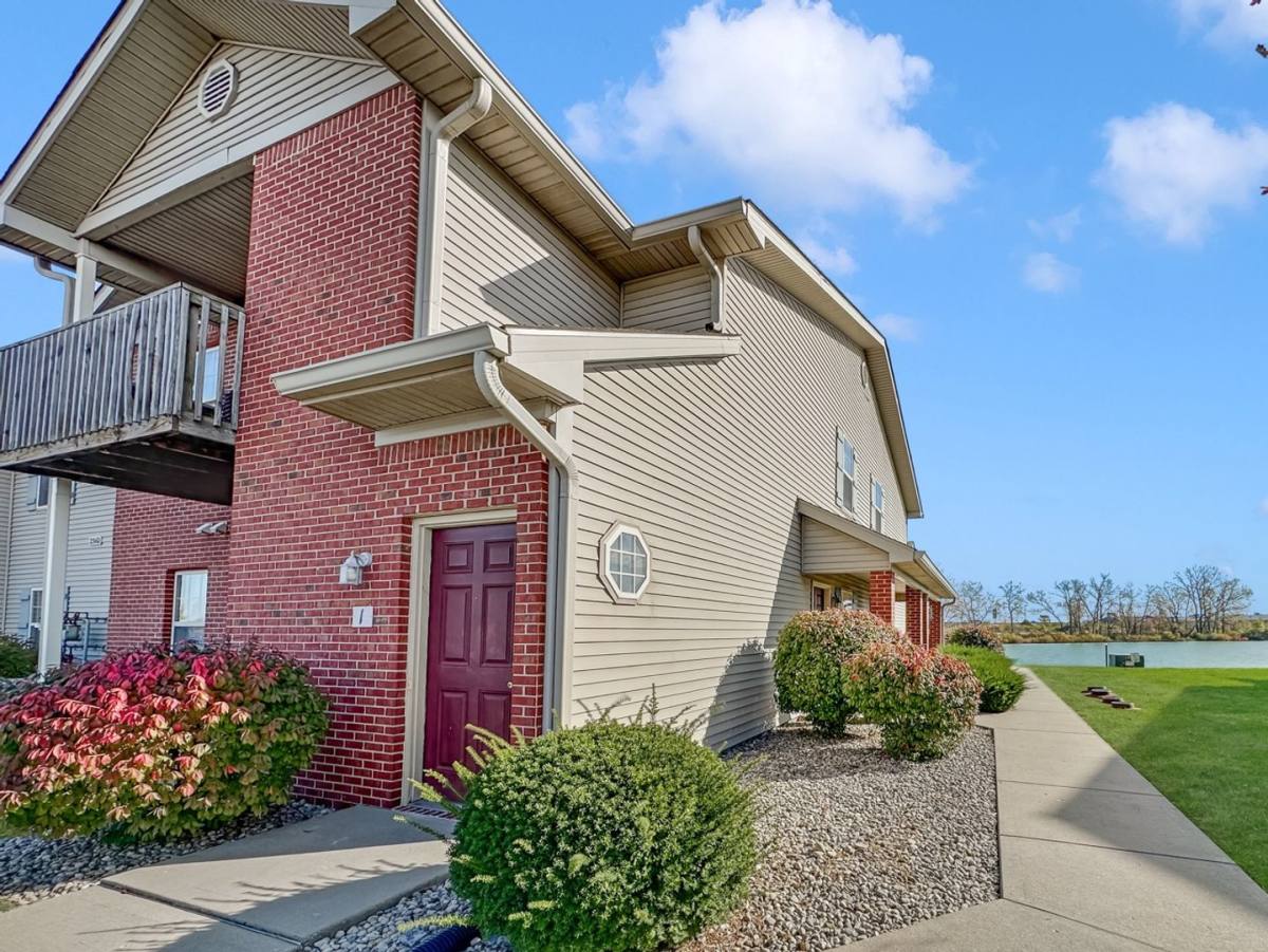 Apartment for rent at 2303 N Broadway St, Greensburg, IN 47240