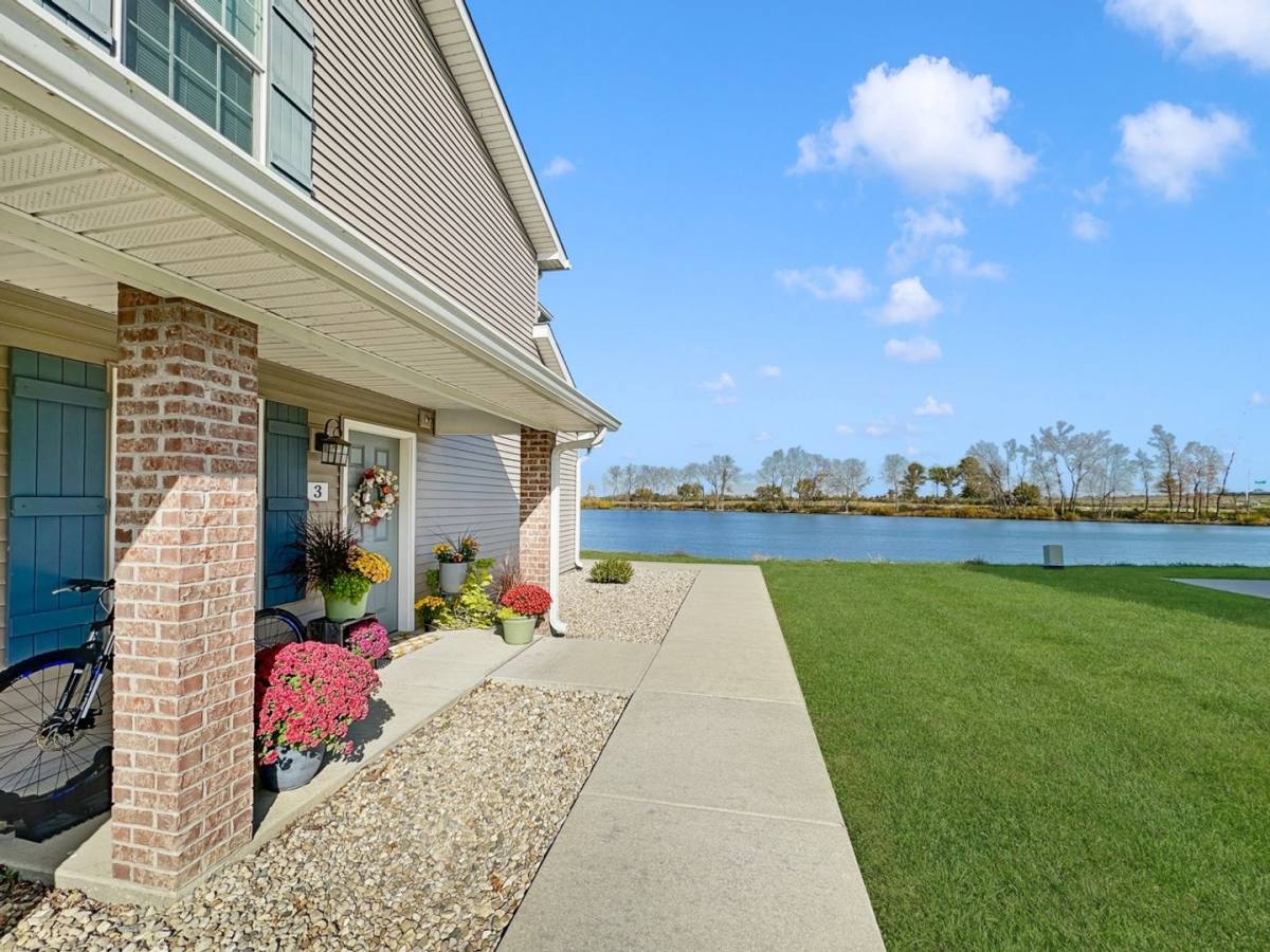 Apartment for rent at 2303 N Broadway St, Greensburg, IN 47240