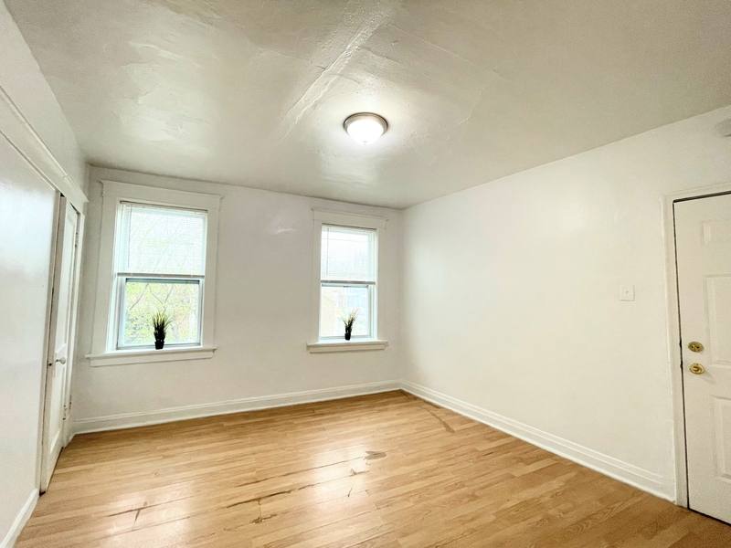 Apartment for rent at 2749 Pestalozzi #2E, Saint Louis, MO 63118