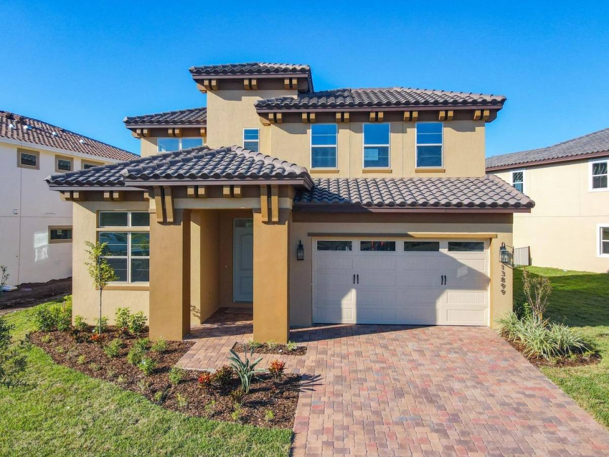 House for rent at 13899 Larkton Lane, Orlando, FL 32832