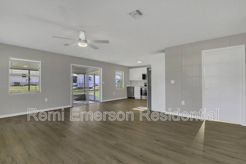 House for rent at 14025 SE 54th Court, Summerfield, FL 34491