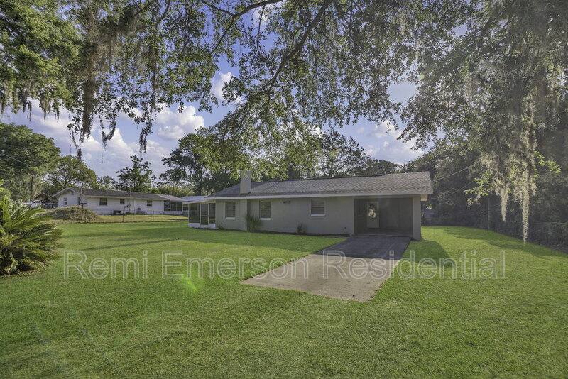House for rent at 14025 SE 54th Court, Summerfield, FL 34491