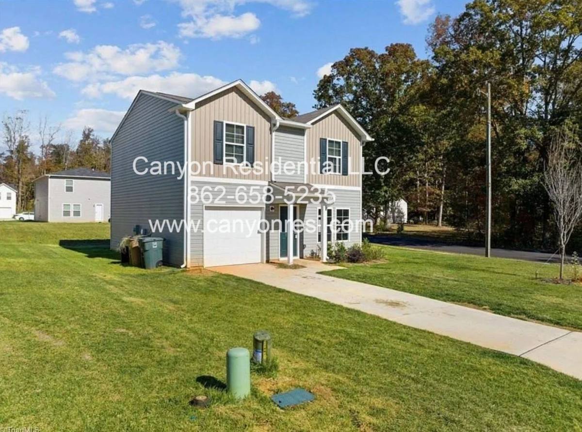 House for rent at 213 Pleasant Willow Place, Greensboro, NC 27405
