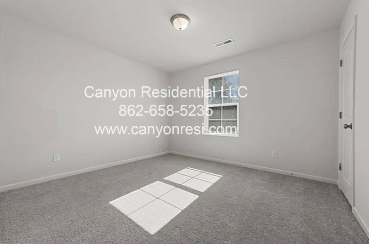 House for rent at 213 Pleasant Willow Place, Greensboro, NC 27405