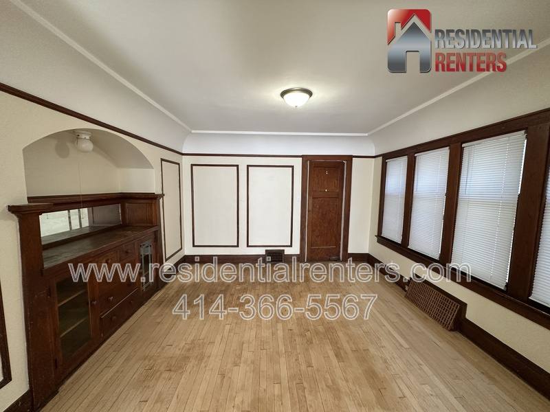 Apartment for rent at 4048 N 7th St, Milwaukee, WI 53209