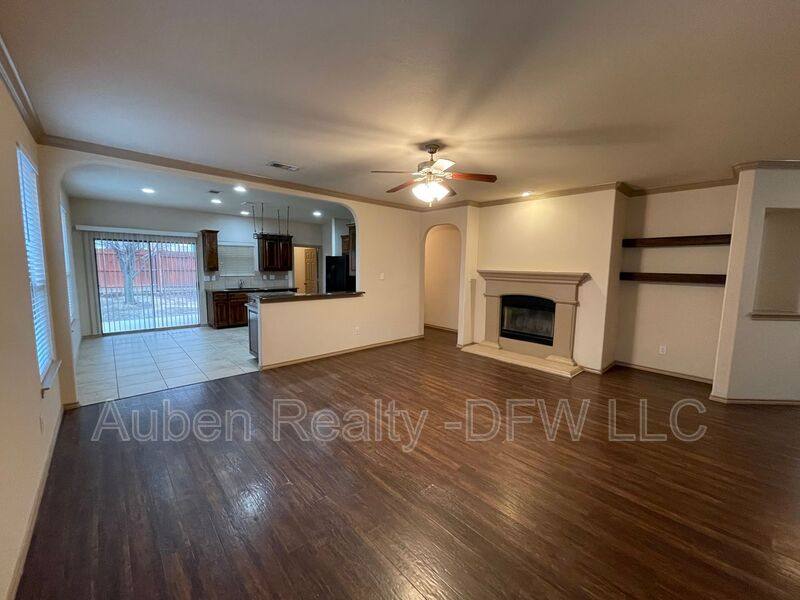 House for rent at 532 Baverton Lane, Haslet, TX 76052