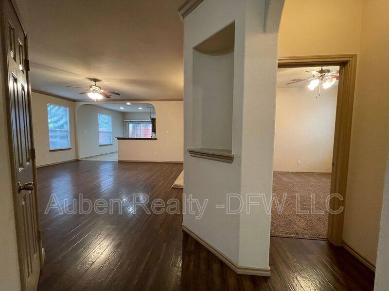 House for rent at 532 Baverton Lane, Haslet, TX 76052
