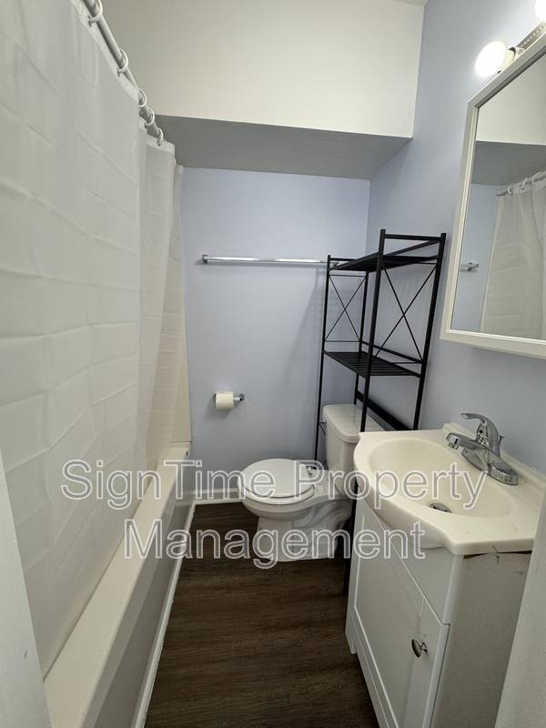 Apartment for rent at 28-30 E Franklin St, Hagerstown, MD 21740