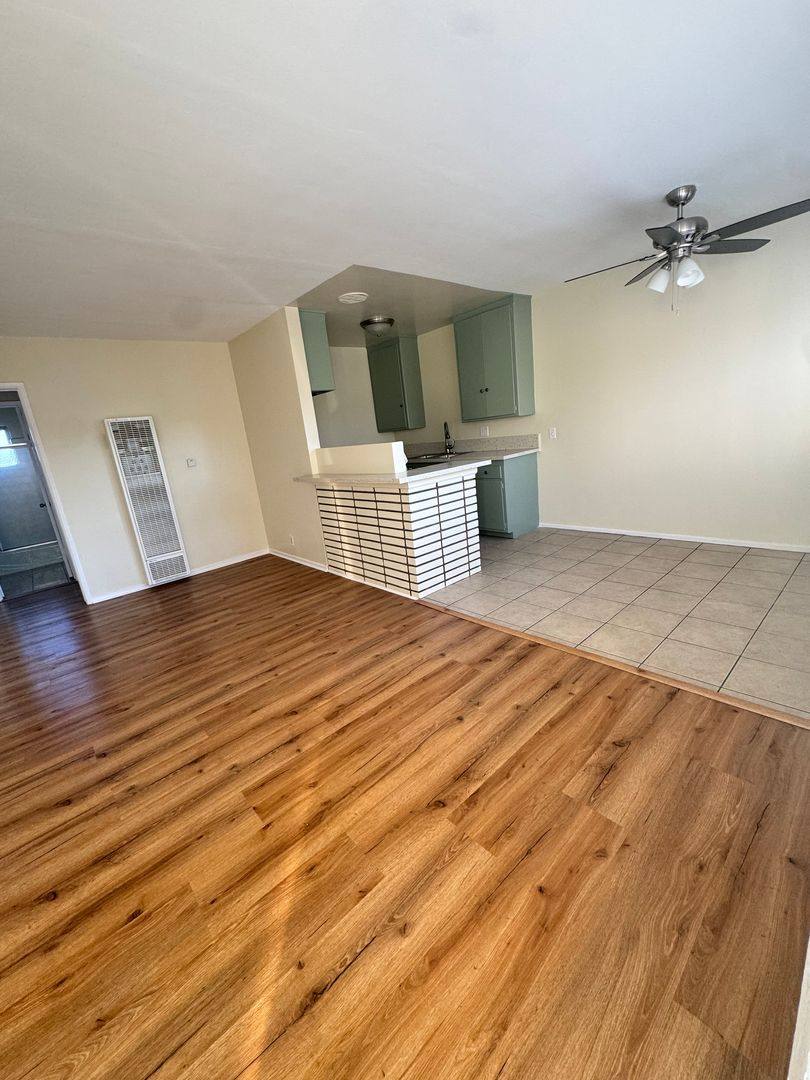 Apartment for rent at 6280 Cherry Ave, Long Beach, CA 90805