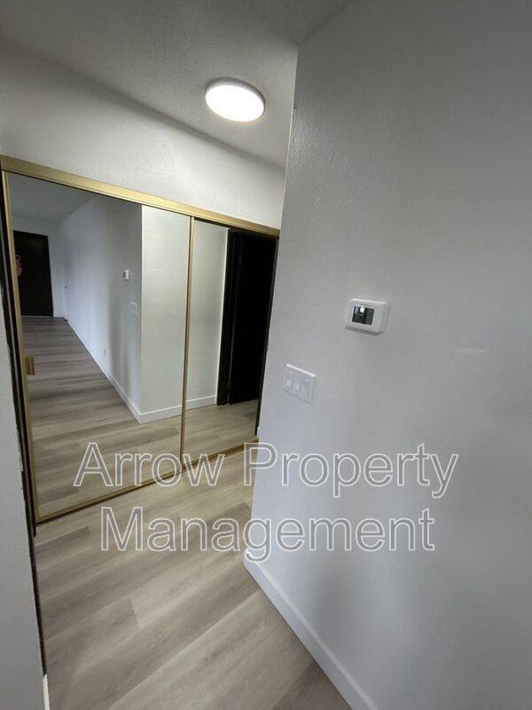 Apartment for rent at 201 E Arbor-203e, Bismarck, ND 58504
