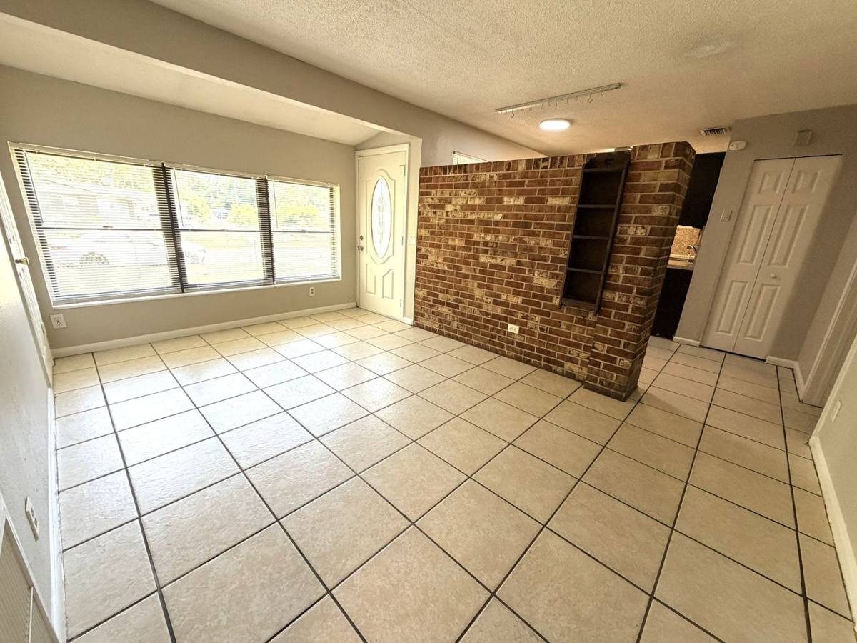 House for rent at 7152 Koleda Dr, Jacksonville, FL 32210