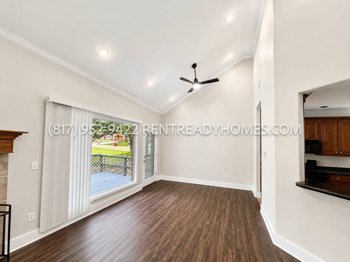 House for rent at 4901 Lakeside Dr, Sherman, TX 75092