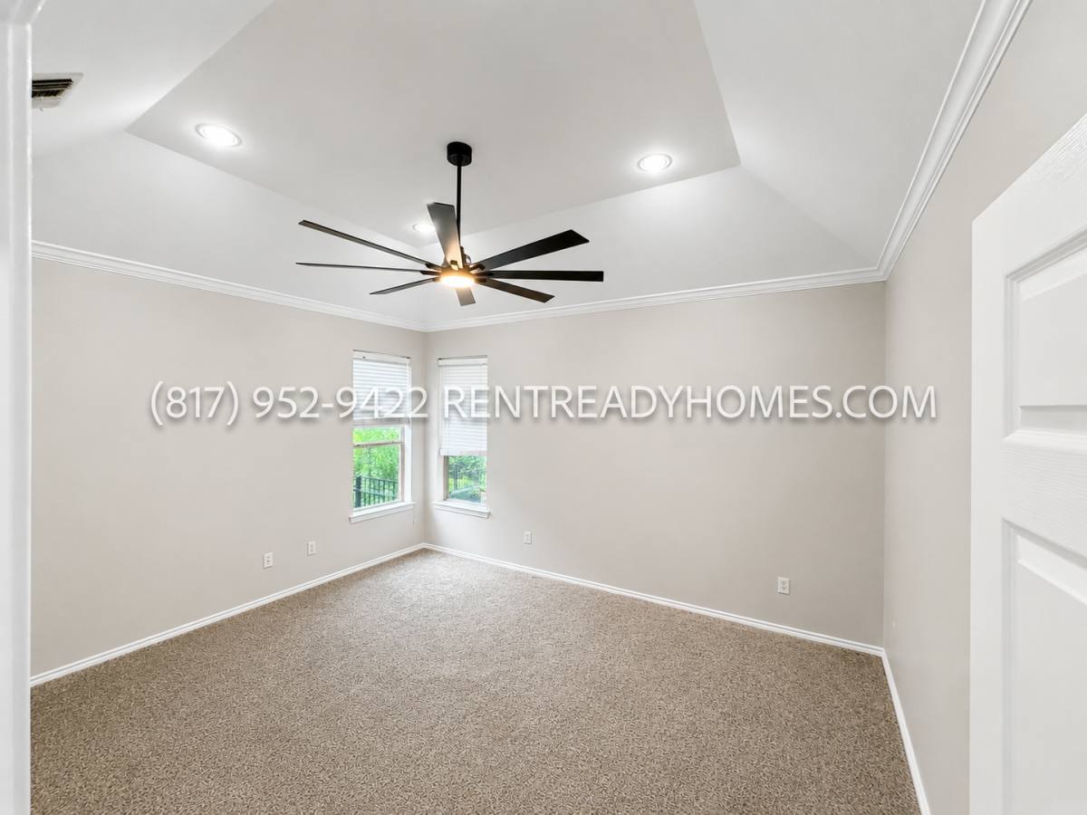 House for rent at 4901 Lakeside Dr, Sherman, TX 75092