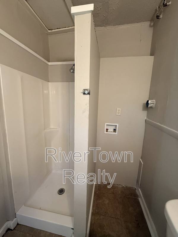 House for rent at 1297 S Prescott St, Memphis, TN 38111
