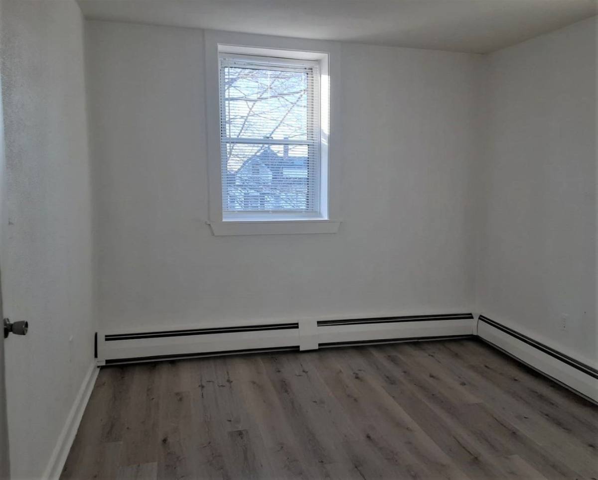 Apartment for rent at 143 Groveland St, Haverhill, MA 01830