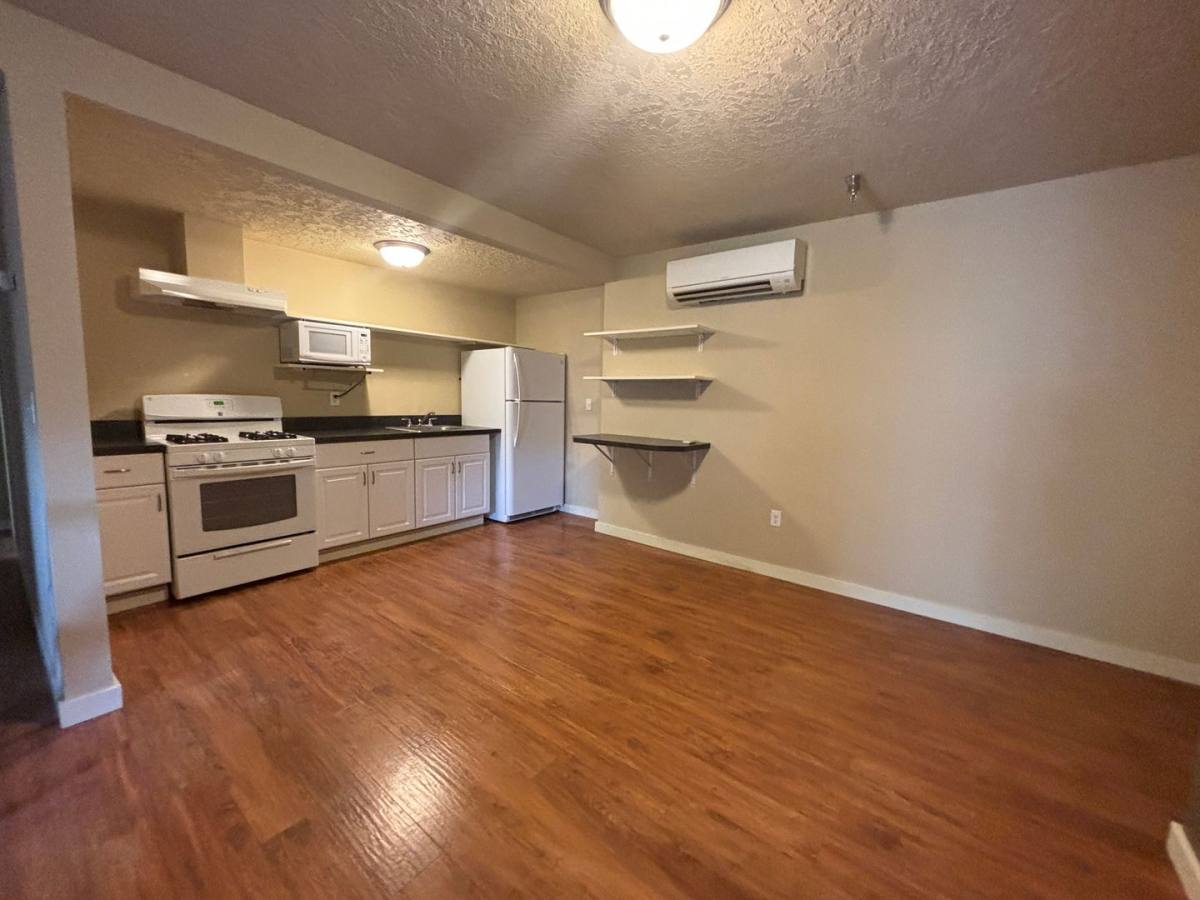 Apartment for rent at 2109 3rd St, La Grande, OR 97850