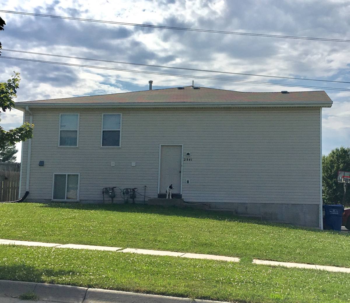 House for rent at 2941 NW, Lincoln, NE 68521