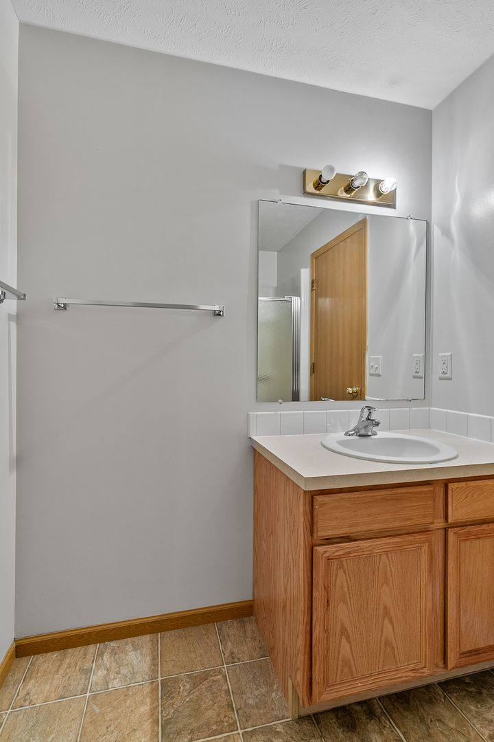 Apartment for rent at 7223-7229 Silverthorn, Lincoln, NE 68521