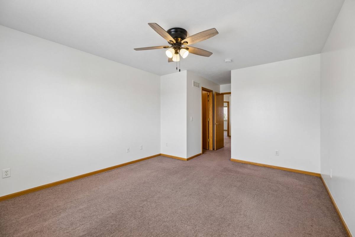 Apartment for rent at 7261-7265 Dorchester, Lincoln, NE 68521