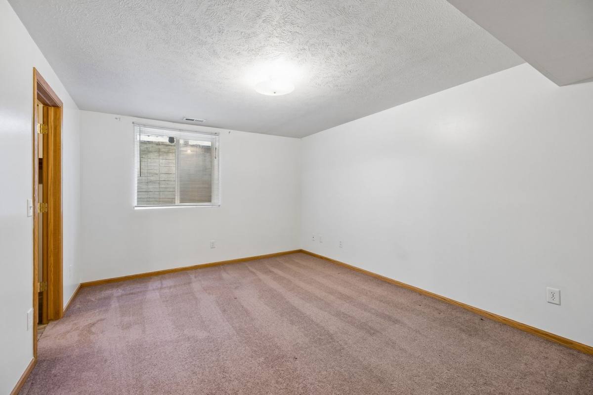 Apartment for rent at 7261-7265 Dorchester, Lincoln, NE 68521