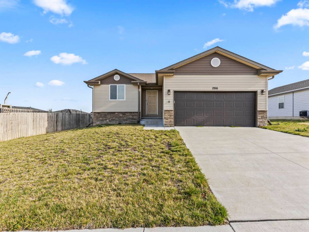 House for rent at 2916 W Arlington, Lincoln, NE 68522