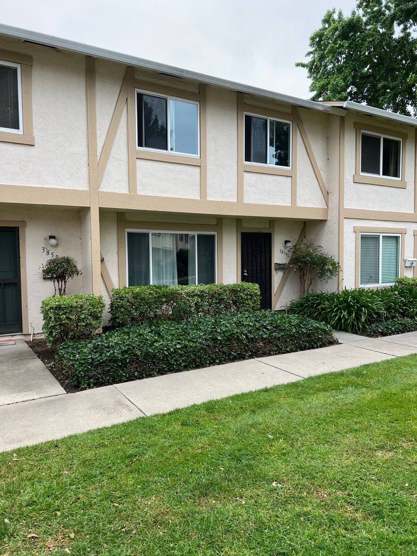 House for rent at 38593 Royal Ann Common, Fremont, CA 94536