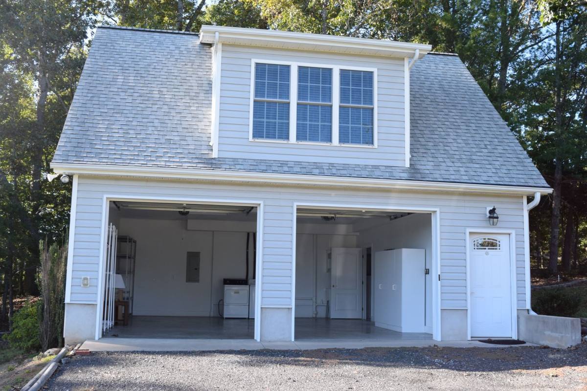 Apartment for rent at 4864 Midway Sand Rd, Hickory, NC 28601
