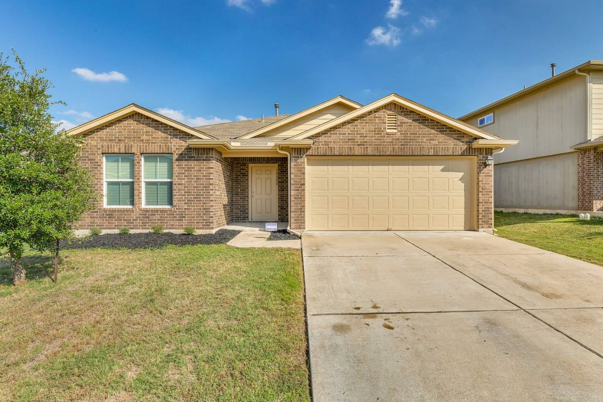 House for rent at 18008 Ryegate Dr, Manor, TX 78653