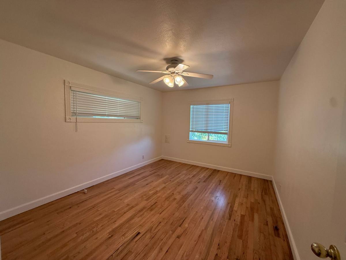 House for rent at 830 W Vine St, Lodi, CA 95240