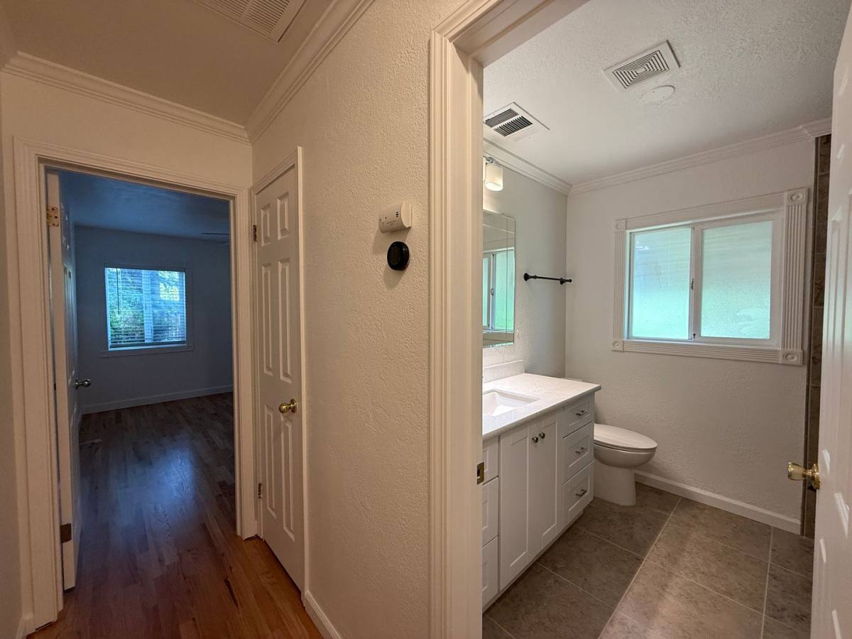 House for rent at 830 W Vine St, Lodi, CA 95240