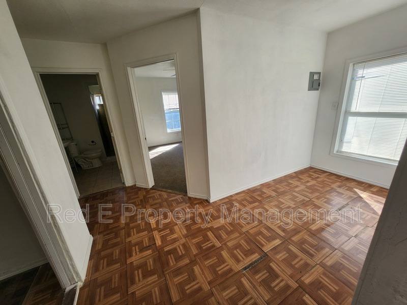 House for rent at 304 Terrell Ave, San Antonio, TX 78214