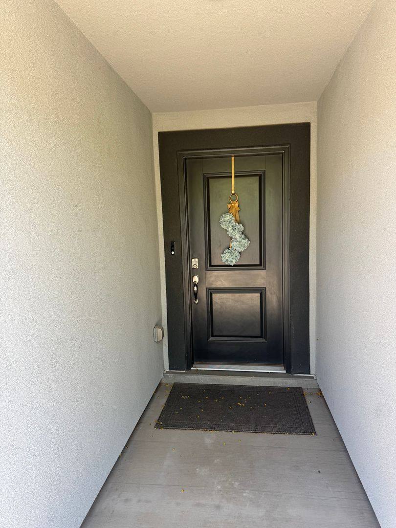 House for rent at 3267 E Labyrinth Point Circle, Washington, UT 84780