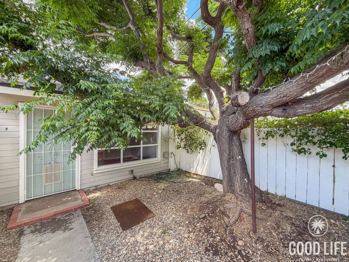 Apartment for rent at 4519-21 Marlborough Dr, San Diego, CA 92116