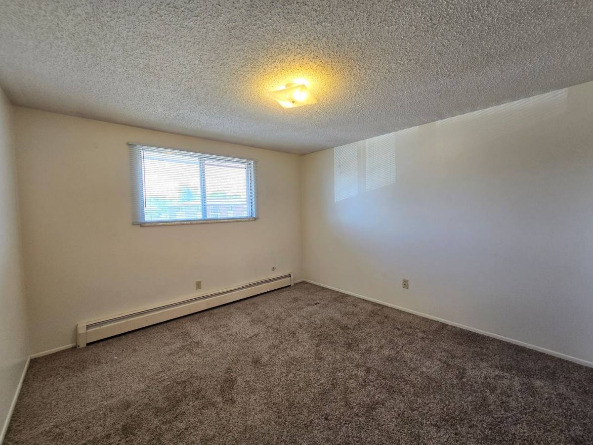 Apartment for rent at 1839 Terry St, Longmont, CO 80501