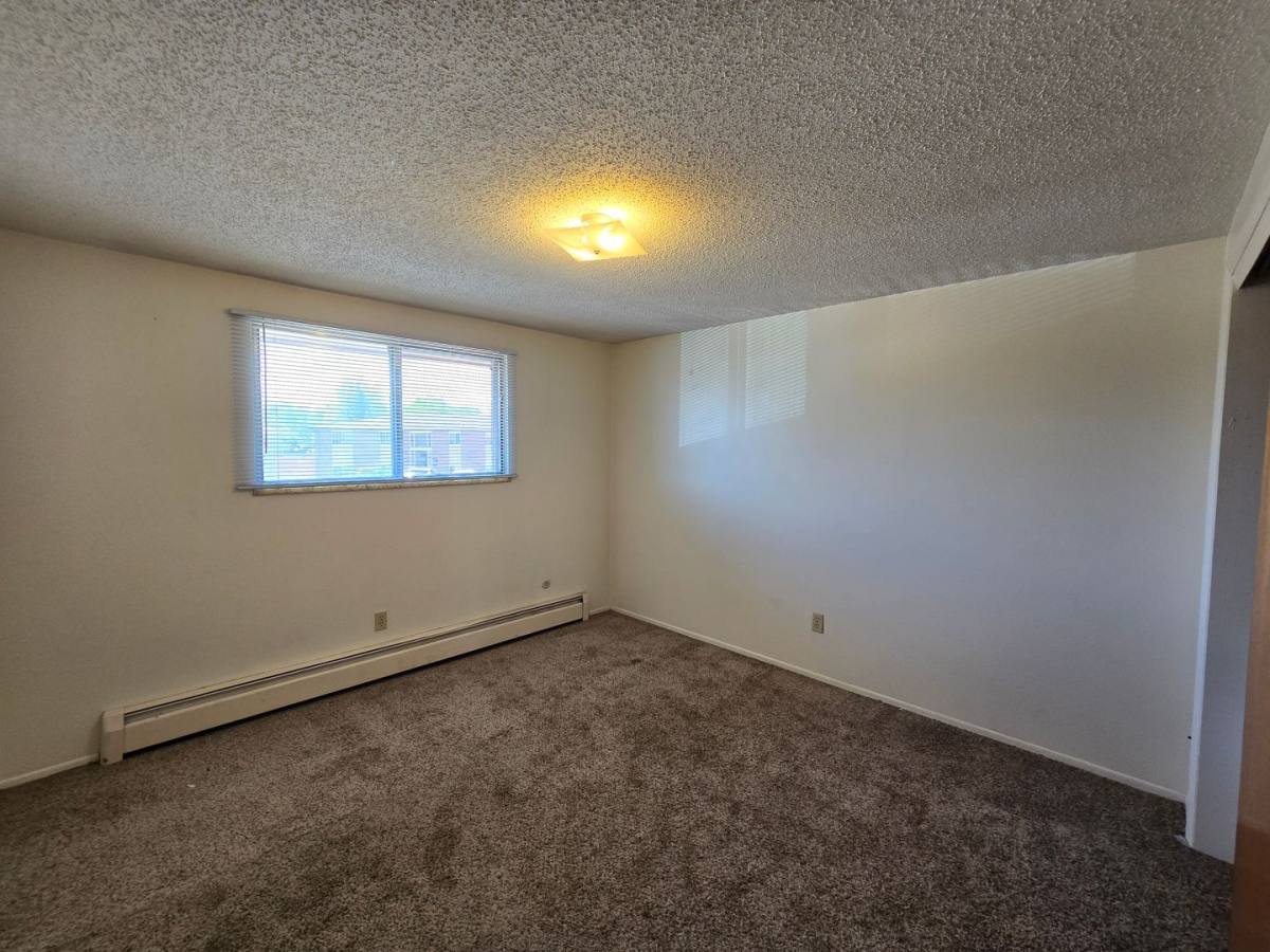 Apartment for rent at 1839 Terry St, Longmont, CO 80501