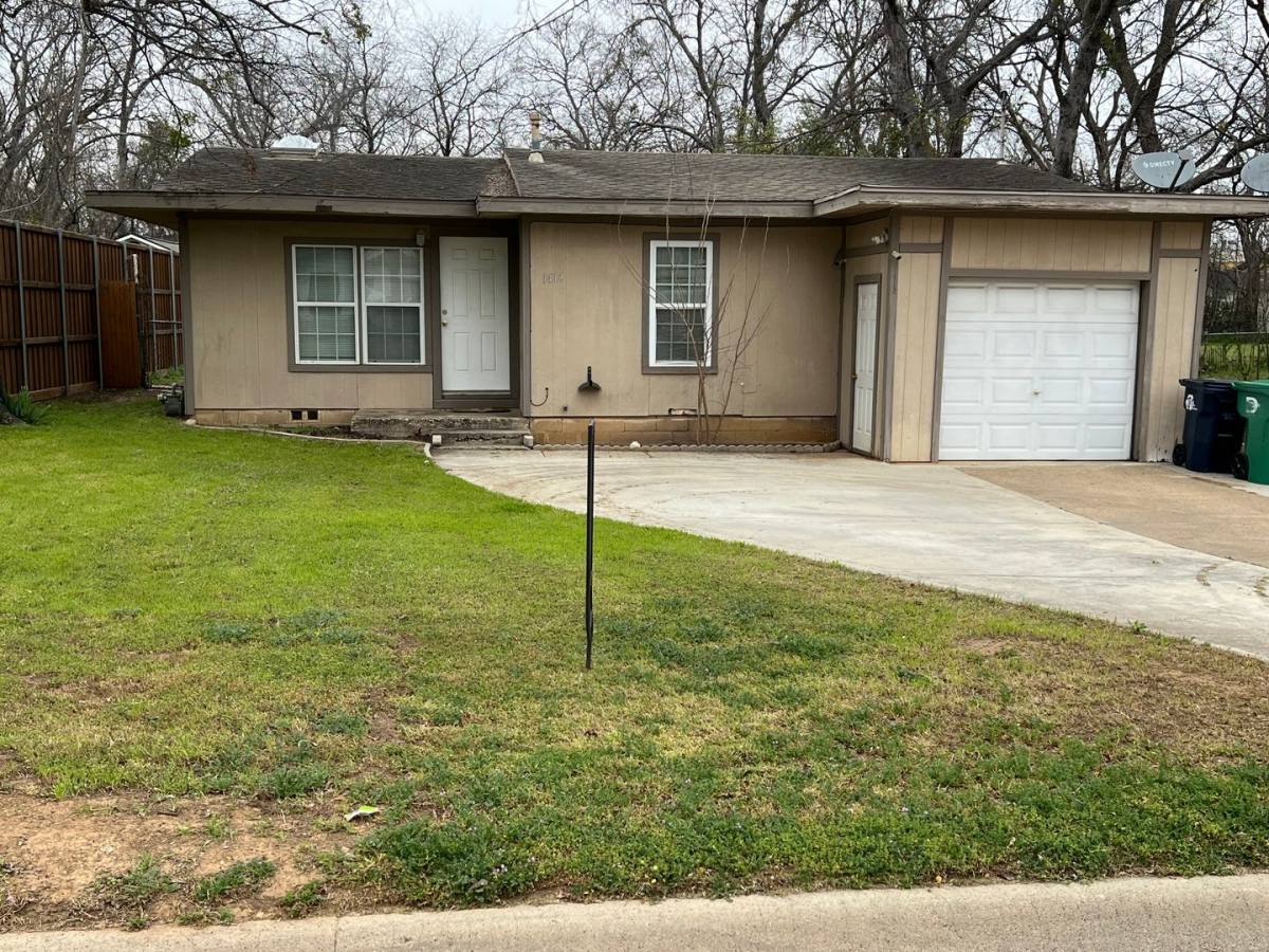 House for rent at 1412 Michial St, Denton, TX 76205
