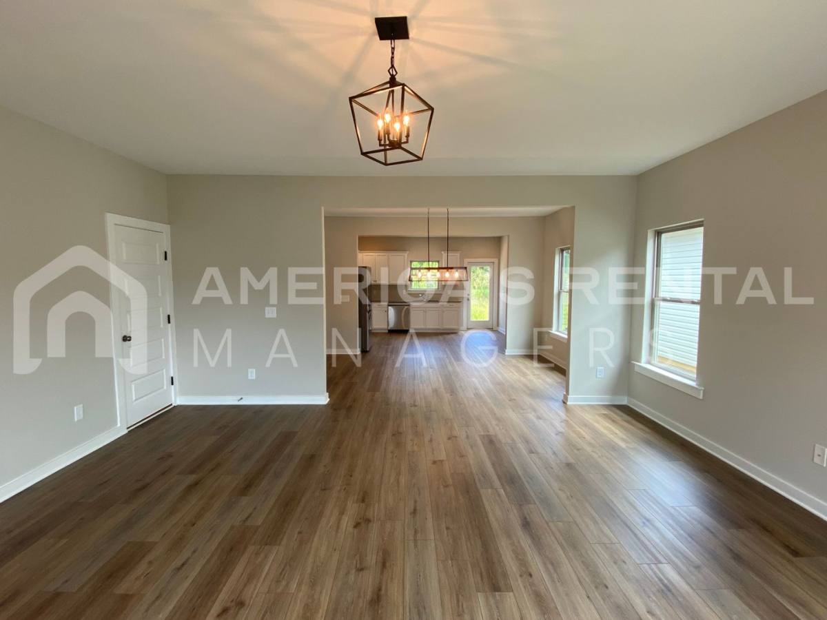 House for rent at 70 Co Rd, Cullman, AL 35058