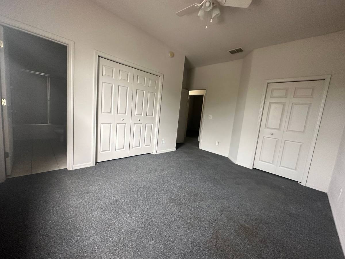 Townhouse for rent at 3619 W Reynolds St, Plant City, FL 33563