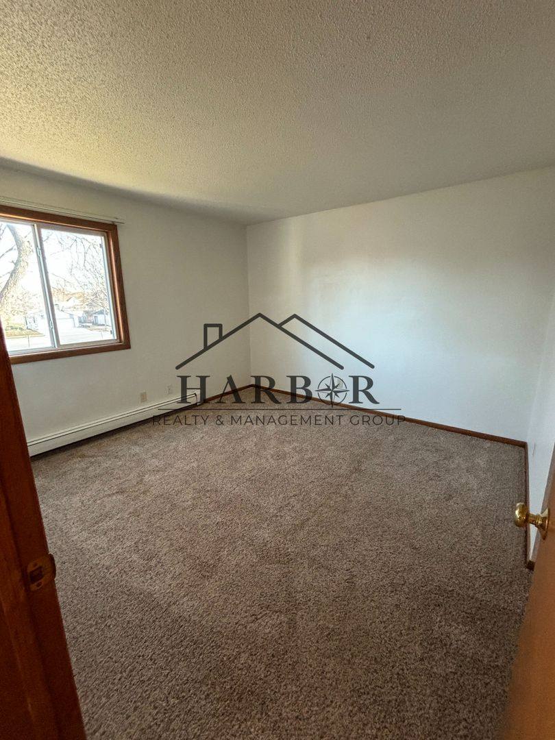 Apartment for rent at 115 1st Ave NE #303, Hayfield, MN 55940