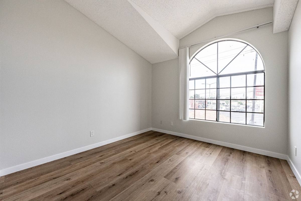 Apartment for rent at 8350 Gardendale St, Paramount, CA 90723