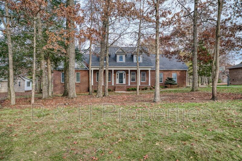 House for rent at 444 Ironwood Dr, Crossville, TN 38571