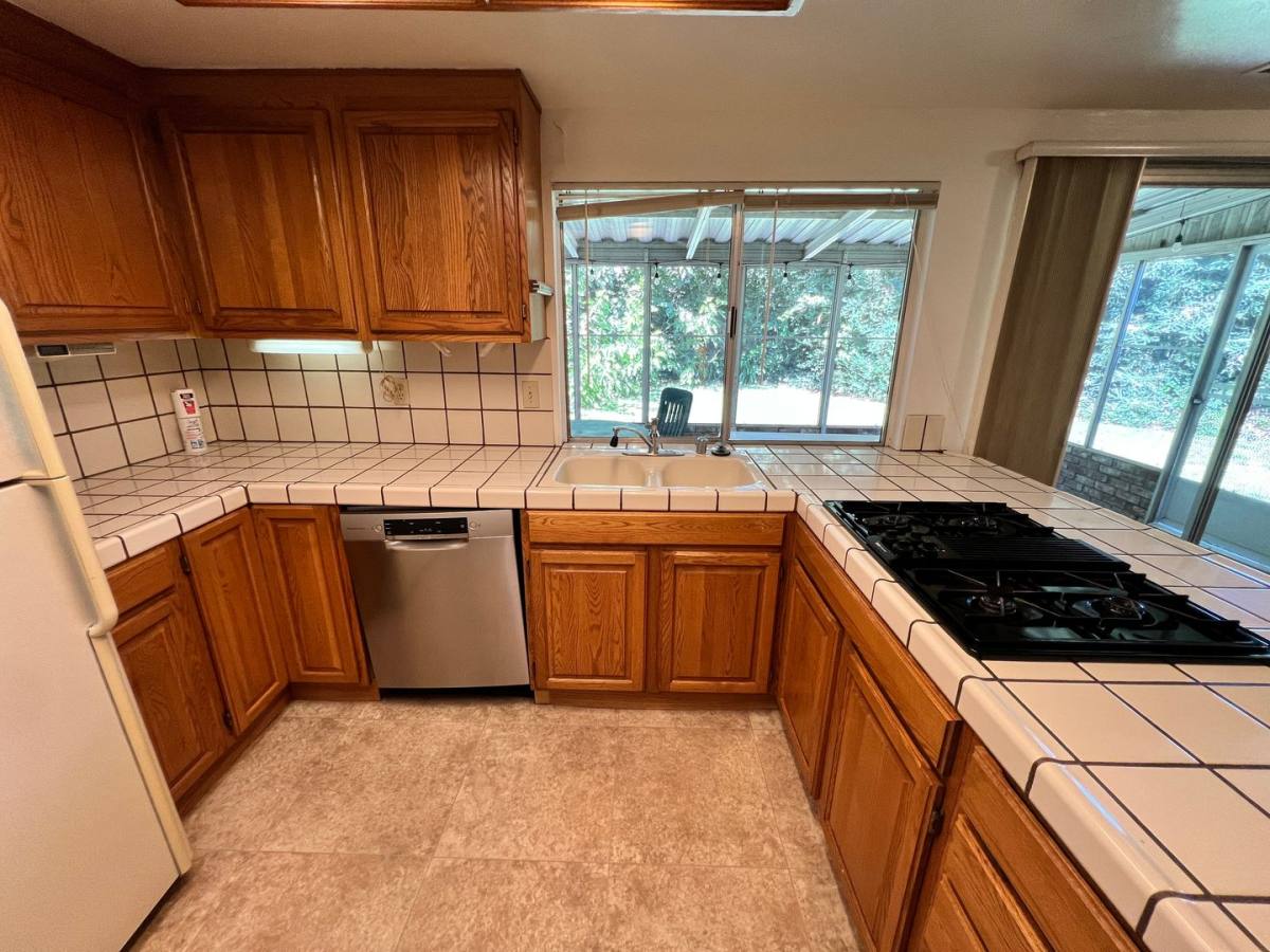 House for rent at 413 Del Oro Ave, Davis, CA 95616