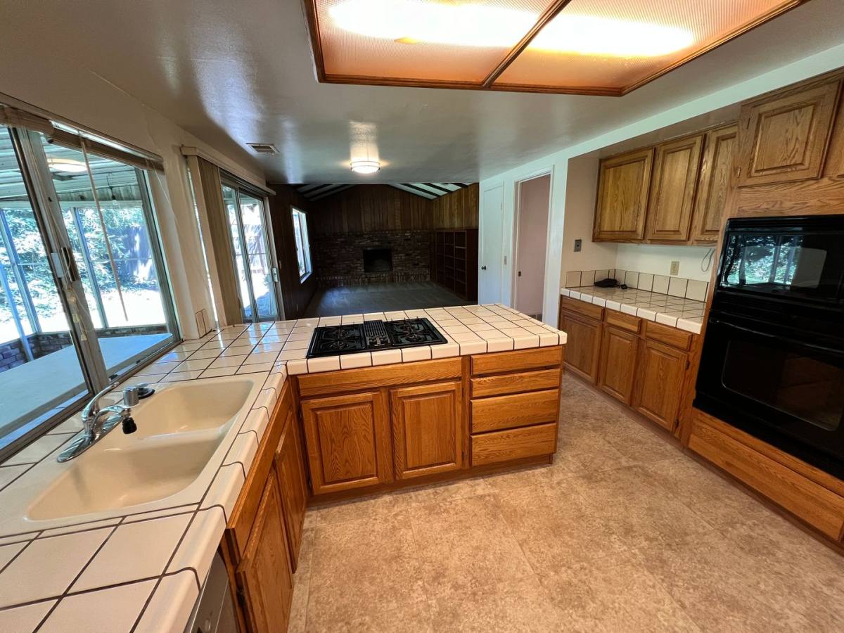 House for rent at 413 Del Oro Ave, Davis, CA 95616